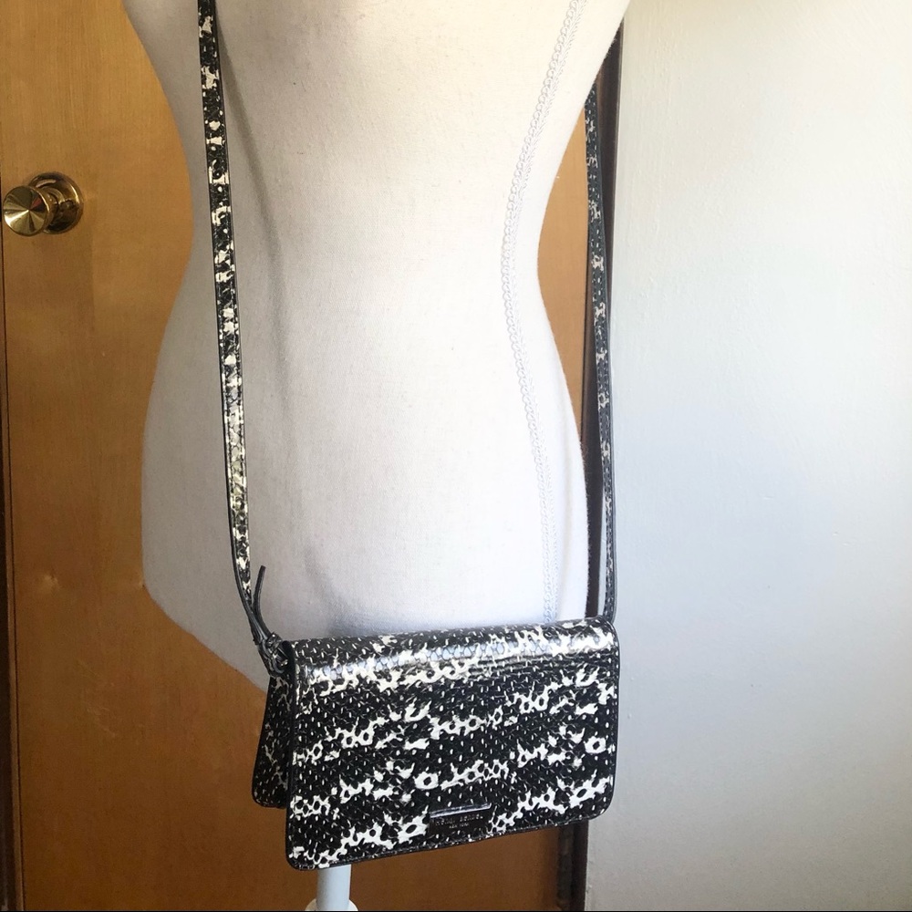 Henri Bendel Cell Phone Wallet Crossbody